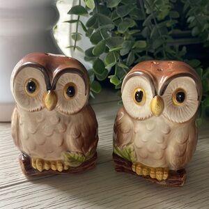 Vintage Otagiri 1981 Owl Salt and Pepper Shakers